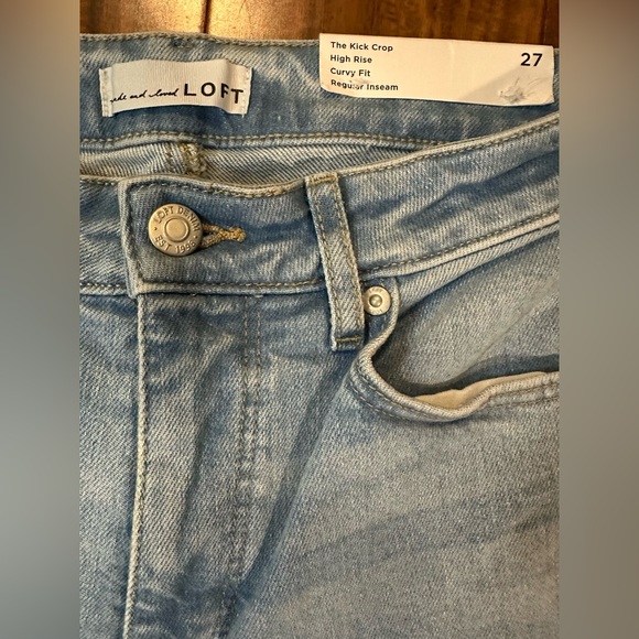 Loft Kick Crop Highrise Denim Jeans - Picture 3 of 11